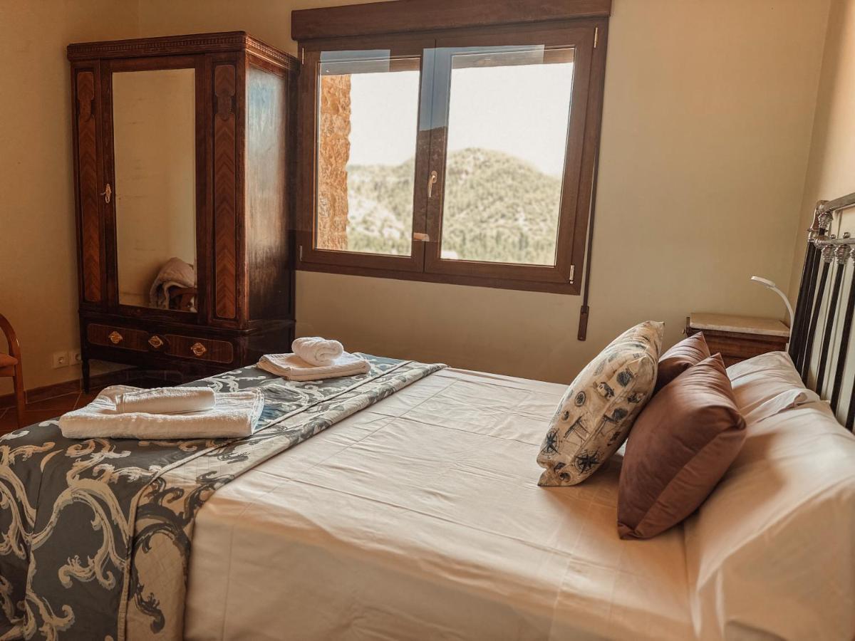 La Casa De La Acacia Apartment Olba Екстериор снимка