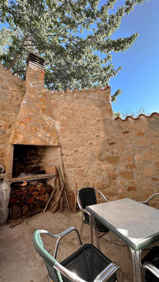 La Casa De La Acacia Apartment Olba Екстериор снимка