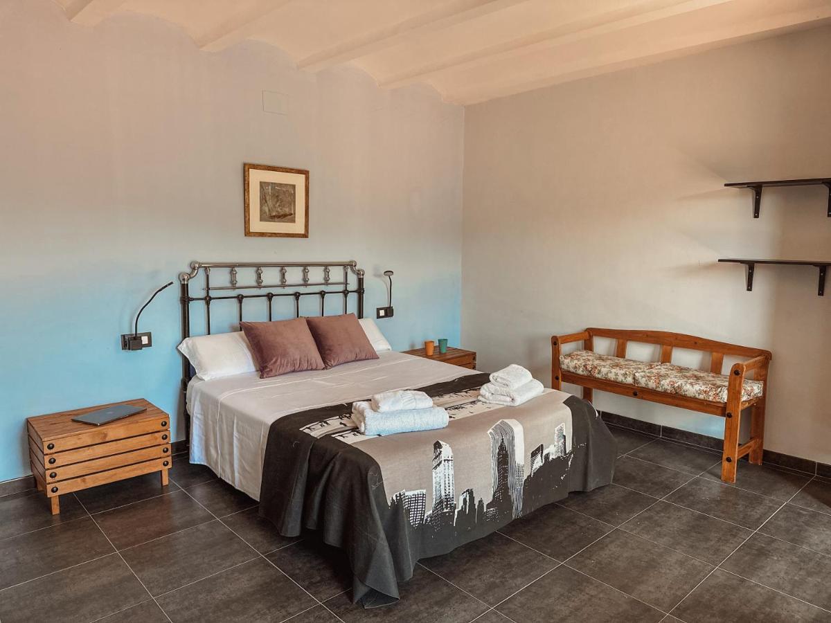 La Casa De La Acacia Apartment Olba Екстериор снимка