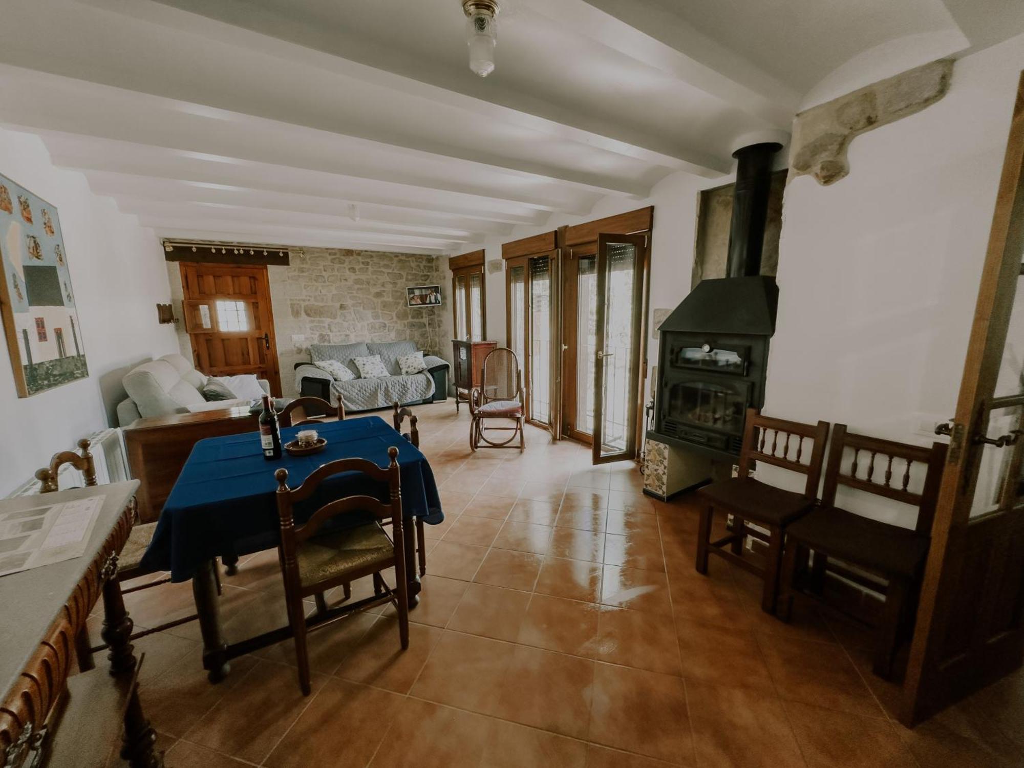 La Casa De La Acacia Apartment Olba Екстериор снимка
